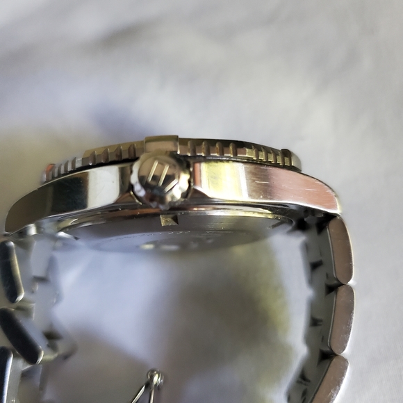 TAG Heuer Aquaracer 300m Automatic - Picture 2 of 6